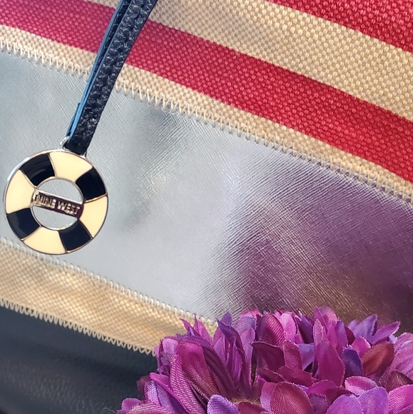 NINE WEST Shoulder/Beach Bag - Picture 7 of 10